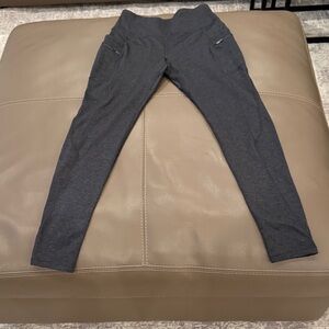 Woman’s grey legging
